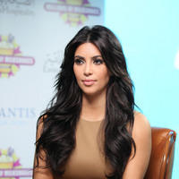 Kim Kardashian visits the Poseidon room in the Atlantis Palms hotel | Picture 101567